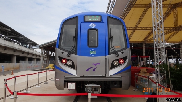 機場捷運電聯車展示，圖多