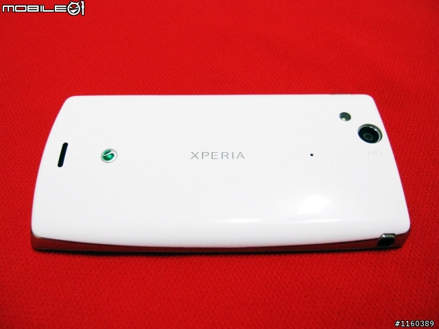 [11/03開箱補充-圖多] Xpreia Arc S 和 Ray-Out 喬巴ARC套 和 日本 SANYO KBC-L2BS 和 黑執事收納包 和 Evangelion 吊飾