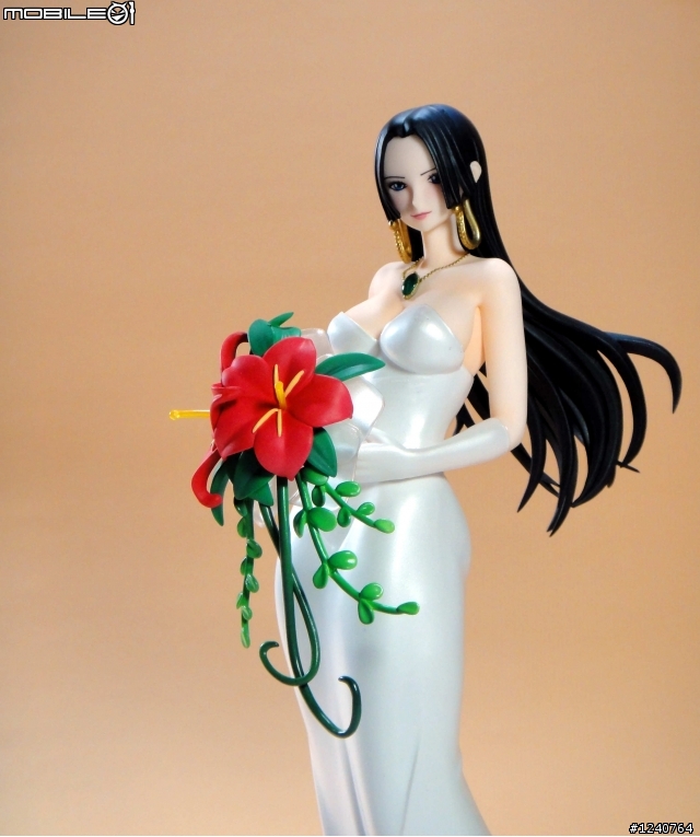 東映限定受注生產 女帝的妄想 MEGAHOUSE POP女帝婚紗版