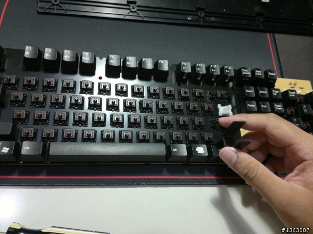 [分享] 改  ZOWIE紅茶軸
