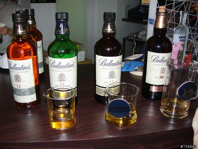 威士忌與美食的邂逅。迷路、Ballantine、品酒會