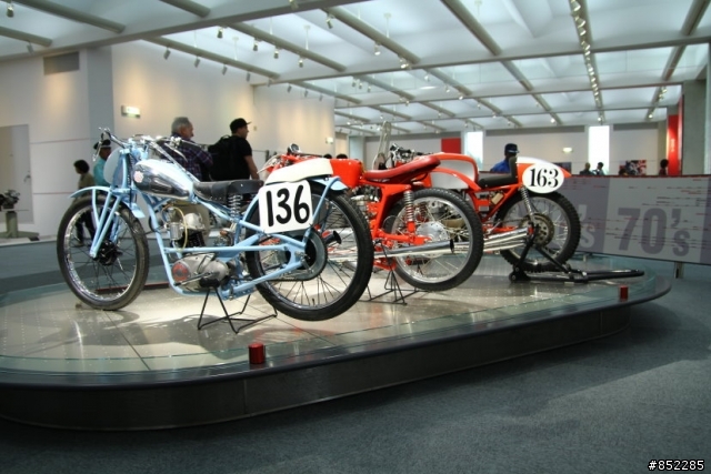 2011 HONDA Collection Hall in JP