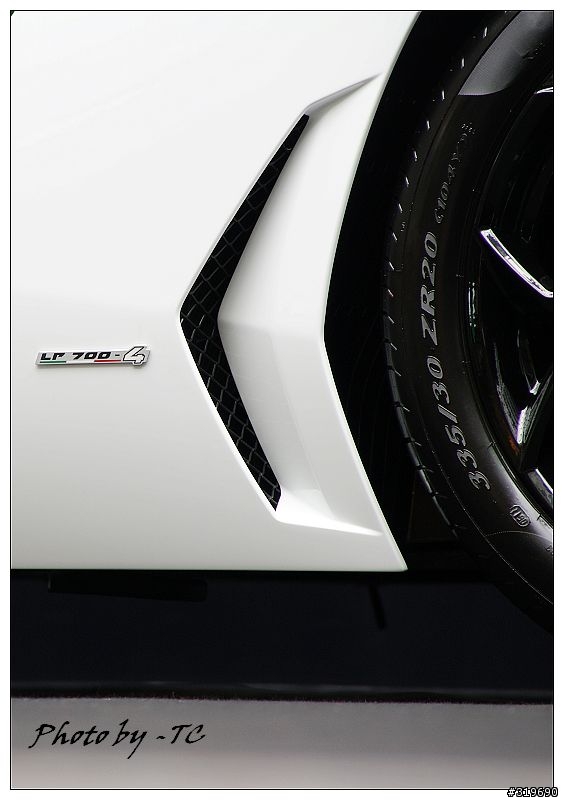 Lamborghini Aventador LP700-4 之....看膩別見怪