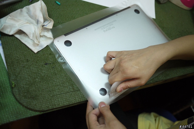 [分享]MACBOOK AIR全機包膜