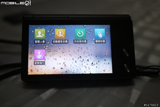 第一次開箱 Samsung MV800 (補上夜拍)