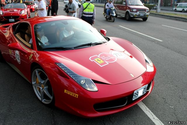法拉利第3屆拉力賽 車主報到集合(圖多)
