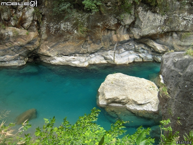 2011.10 花蓮四日遊 : 松園別館 & 太魯閣 & 慕谷慕魚 & 立川漁場 & 雲山水 & 豐田村 & 慶修院