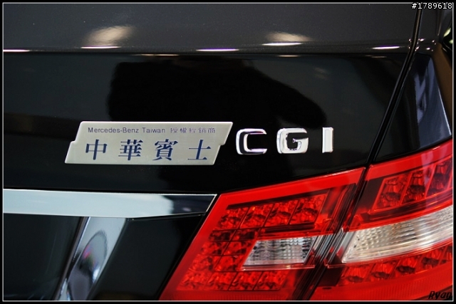 我的第一次開箱【W212 E200 CGI】