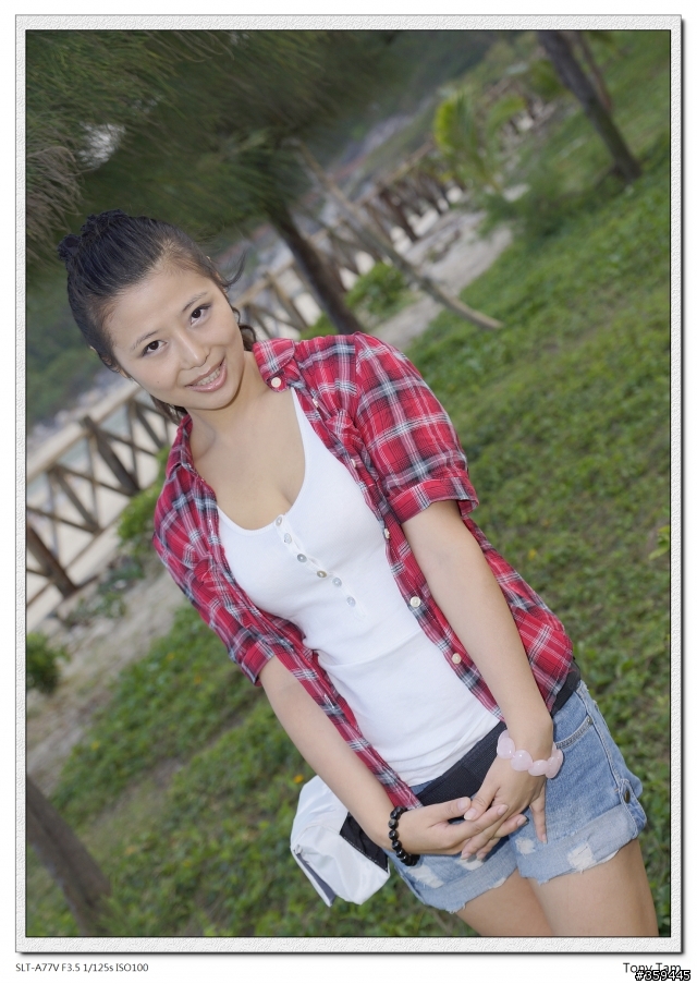 Sony A77  + DT16-50 + HVL-F58AM/F43AM蓋大樓