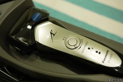 [開箱] 男人的好刀！PANASONIC   ES-GA20 電動刮鬍刀