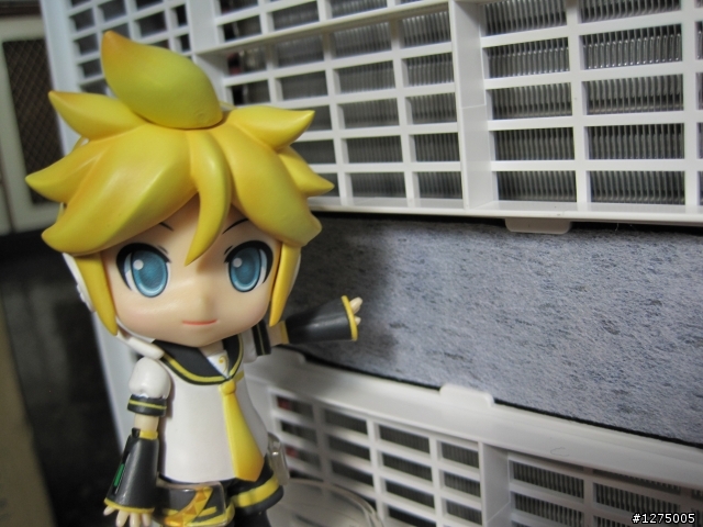 [開箱囉@o@!!] Panasonic 除濕機F-Y101BW之鏡音連亂入開箱分享~~!!