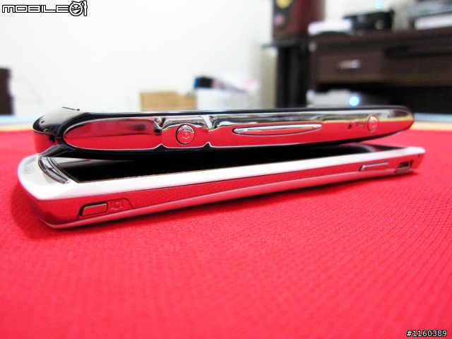 [11/03開箱補充-圖多] Xpreia Arc S 和 Ray-Out 喬巴ARC套 和 日本 SANYO KBC-L2BS 和 黑執事收納包 和 Evangelion 吊飾