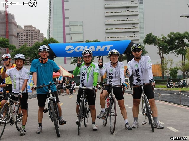 環台中100K 照片(路上拍的，終點拍的，車友請自取)
