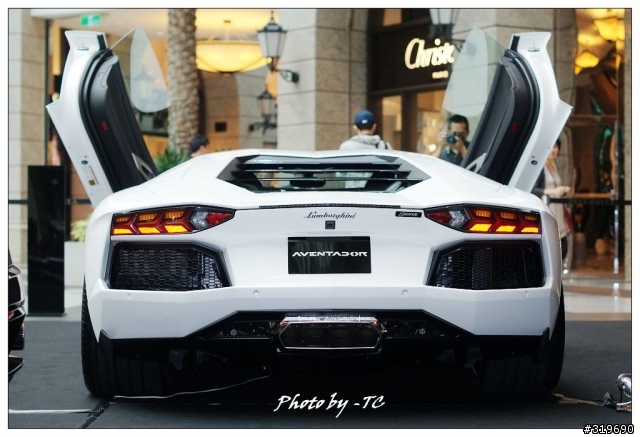 Lamborghini Aventador LP700-4 之....看膩別見怪