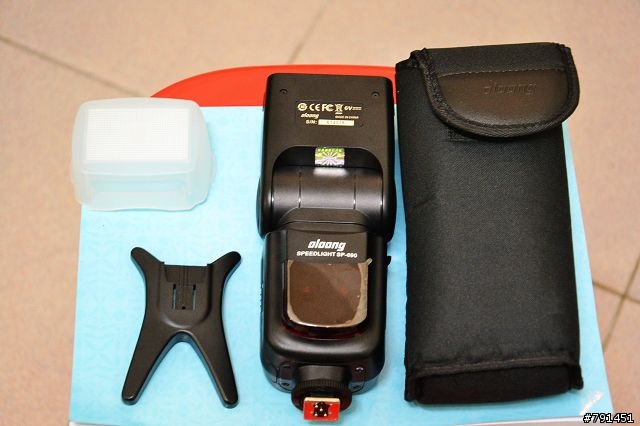 oloong SP-690 FOR NIKON 簡易開箱之小測試