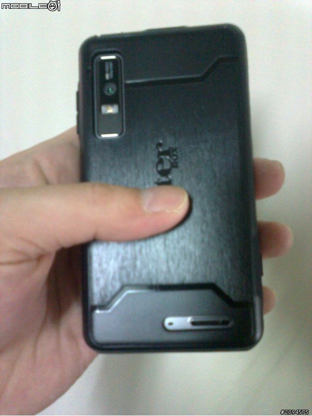 ME863/milestone3開箱-[10/21]補上otterbox硬殼開箱與實裝圖