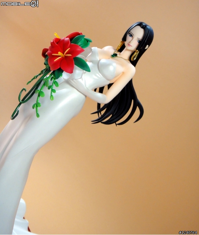 東映限定受注生產 女帝的妄想 MEGAHOUSE POP女帝婚紗版