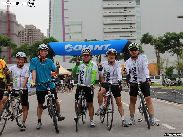 環台中100K 照片(路上拍的，終點拍的，車友請自取)