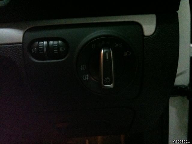 <開箱> 苦等5個月之VW scirocco 1.4 !