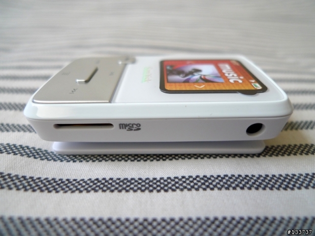 ［開箱］Sandisk Sansa Clip Zip mp3隨身聽 (小巧/功能兼備)