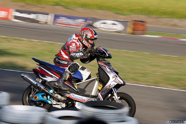 2011 MAAT R3 by NEX3 + E 55-210mm(多圖)