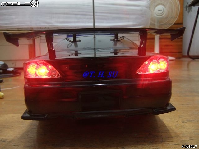 花了一個晚上 S15終於有燈拉!!!