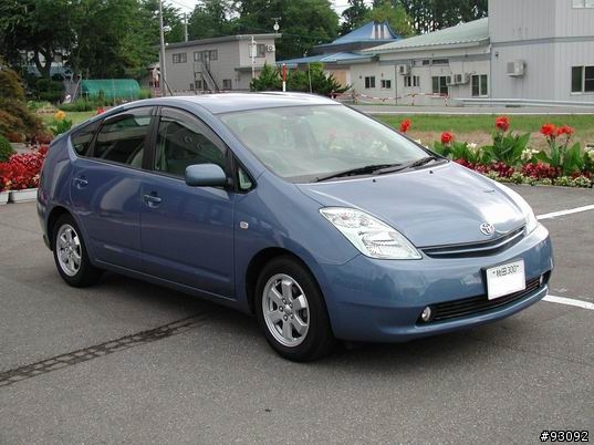 本田油電車技術落後豐田至少5年!?(以Insight1.3 跟Prius1.8數據比較)