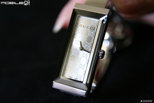 [開箱]GUCCI g-frame collection 緹花紋手錶