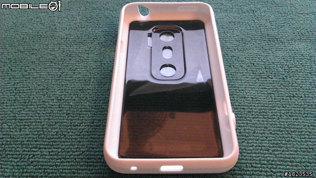 Metal-Slim HTC EVO 3D保護組(白+透明黑)試用心得