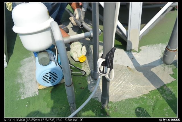 我家太陽能熱水器完工