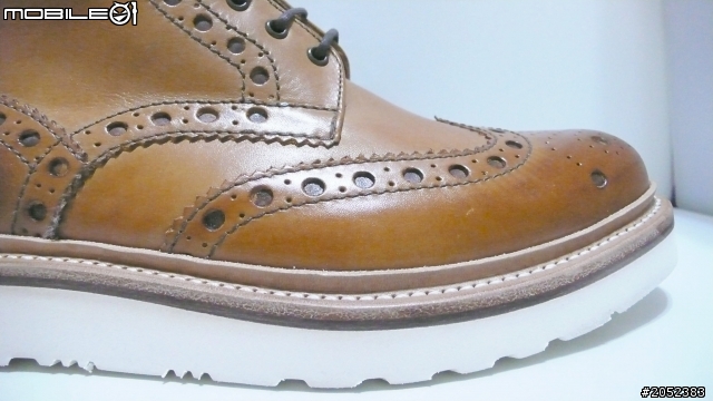 (開箱) 雕花鞋好毒~Grenson Fred V  Tan Calf / Vibram Sole