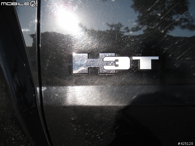 Hummer H3T Alpha