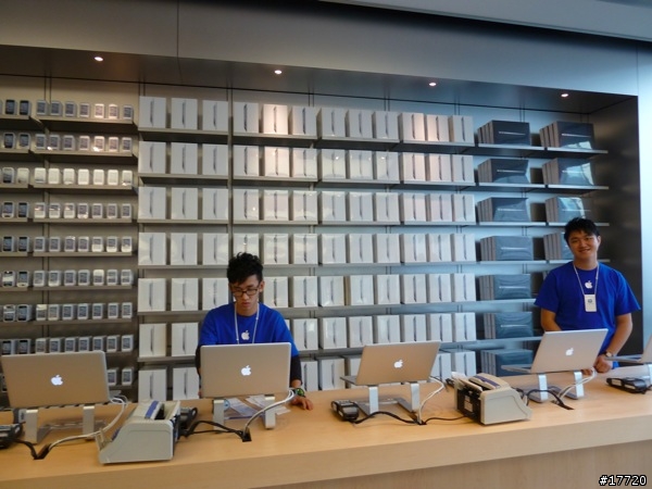 蘋果禁衛軍-台灣一日遊香港的Apple Store 觀光快速導覽 Apple Store in HK Express Guide。