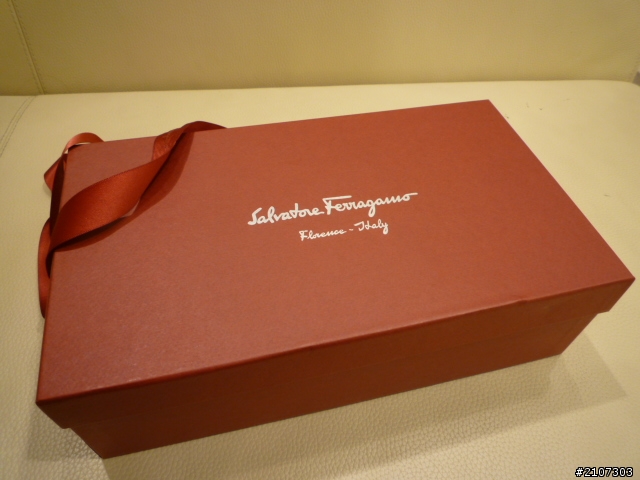 《開箱》Salvatore Ferragamo小紅鞋