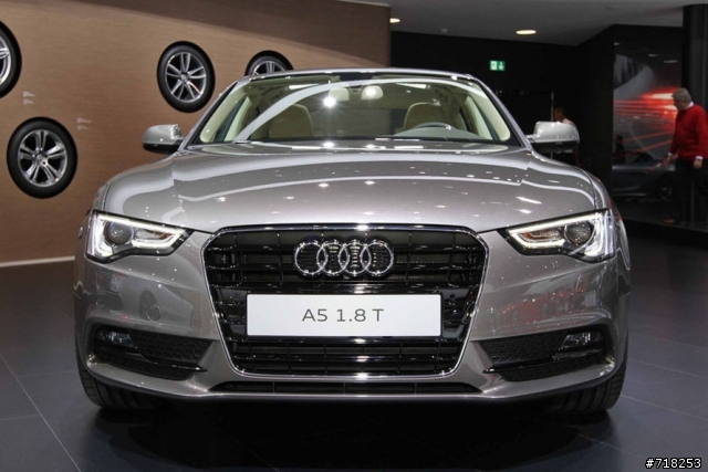 New Audi  a5 實車照