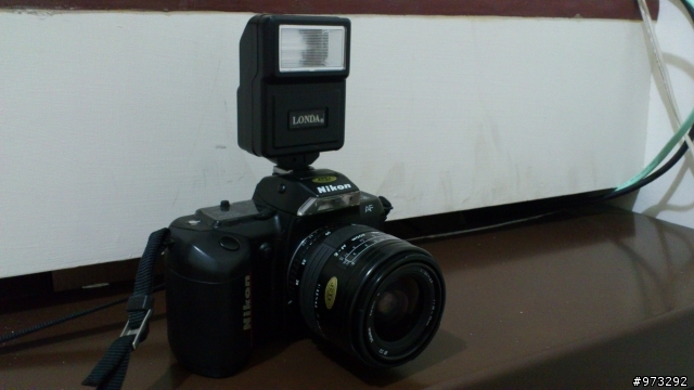 阿爸的 Nikon..