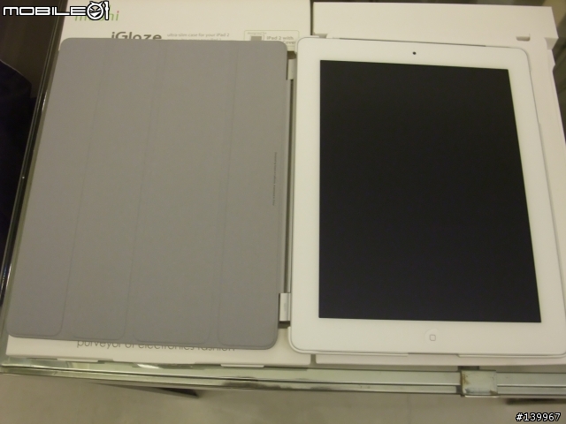 [開箱文] Moshi iGlaze for iPad2(圖多且大)