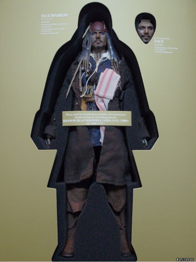HOT TOYS DX06 JACK SPARROW開箱(多圖 請注意)