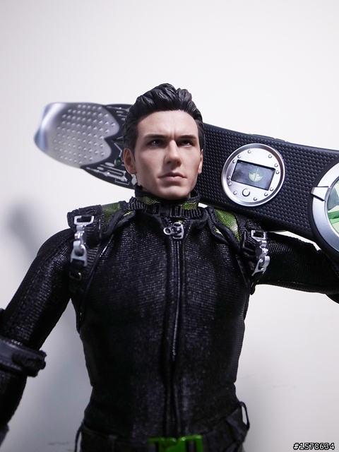 Hot toys 綠惡魔二世(圖多)