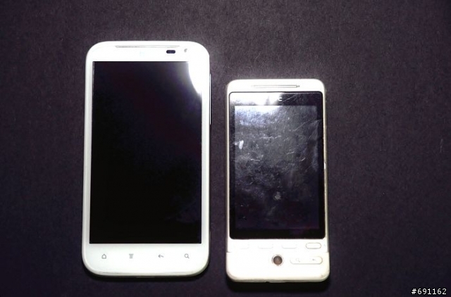 (偽開箱) HTC Sensation XL