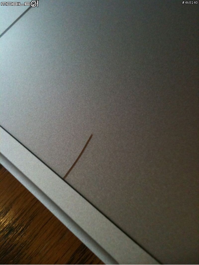 MBP 2011控版竟然突然裂開...