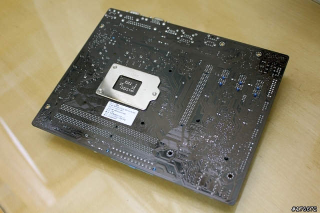 經濟實惠小板子-ASUS P8H61-M LX Plus純開箱分享