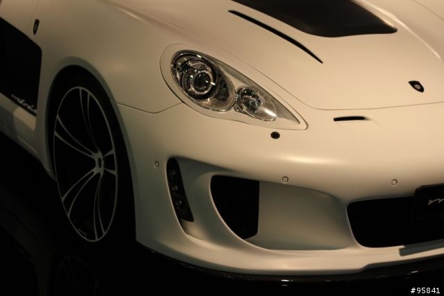 2011 杜拜國際車展