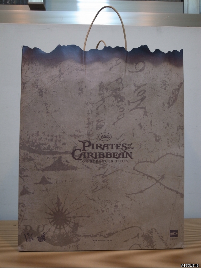 HOT TOYS DX06 JACK SPARROW開箱(多圖 請注意)