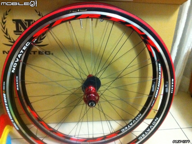 遲到的開箱文 2012 NOVATEC Sprint V2超輕輪組