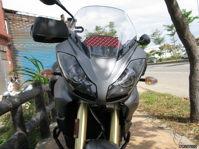 英倫風采-TRIUMPH TIGER 1050開箱文