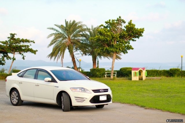 ~硬是要開箱的MONDEO TDCI 白豪莽~
