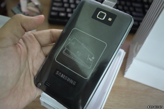 Samsung GALAXY Note - 不專業開箱 (圖多慎入)
