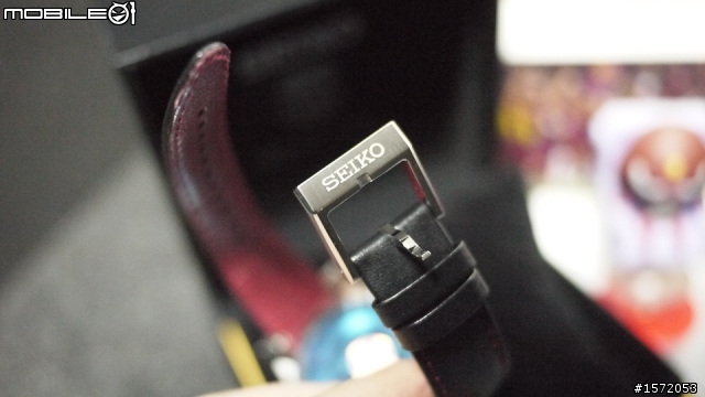 [開箱] SEIKO 巴塞隆納限量紀念錶 7T62 SNAE75J1