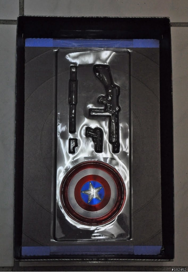 分享～hottoys美國隊長～